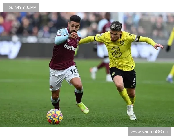 哲科与卢卡库在多点驱动下锋线转移趋势分析