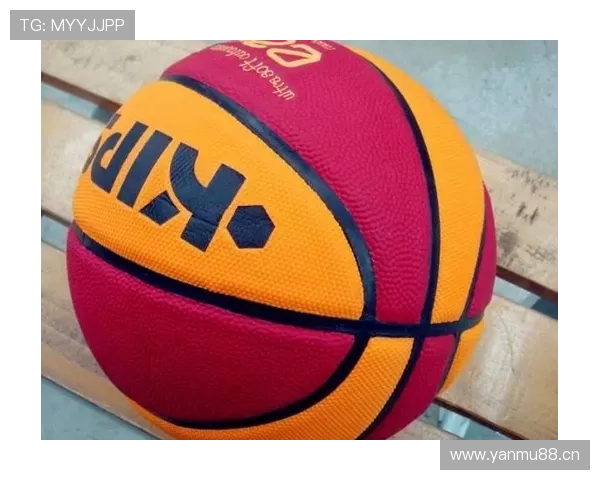 一次看懂！NBA赛场如何区分防守犯规与进攻犯规的具体判罚依据